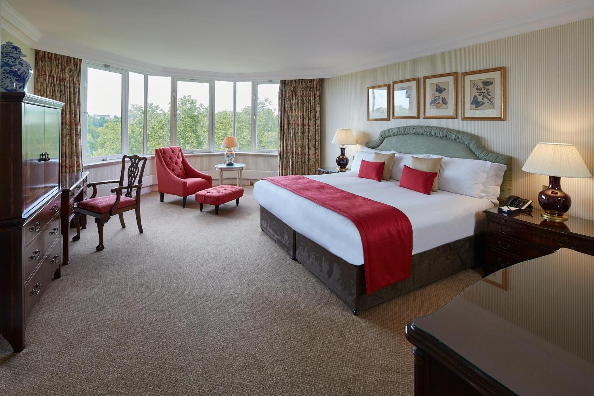 Cheval Thorney Court At Hyde Park Aparthotel London Bagian luar foto