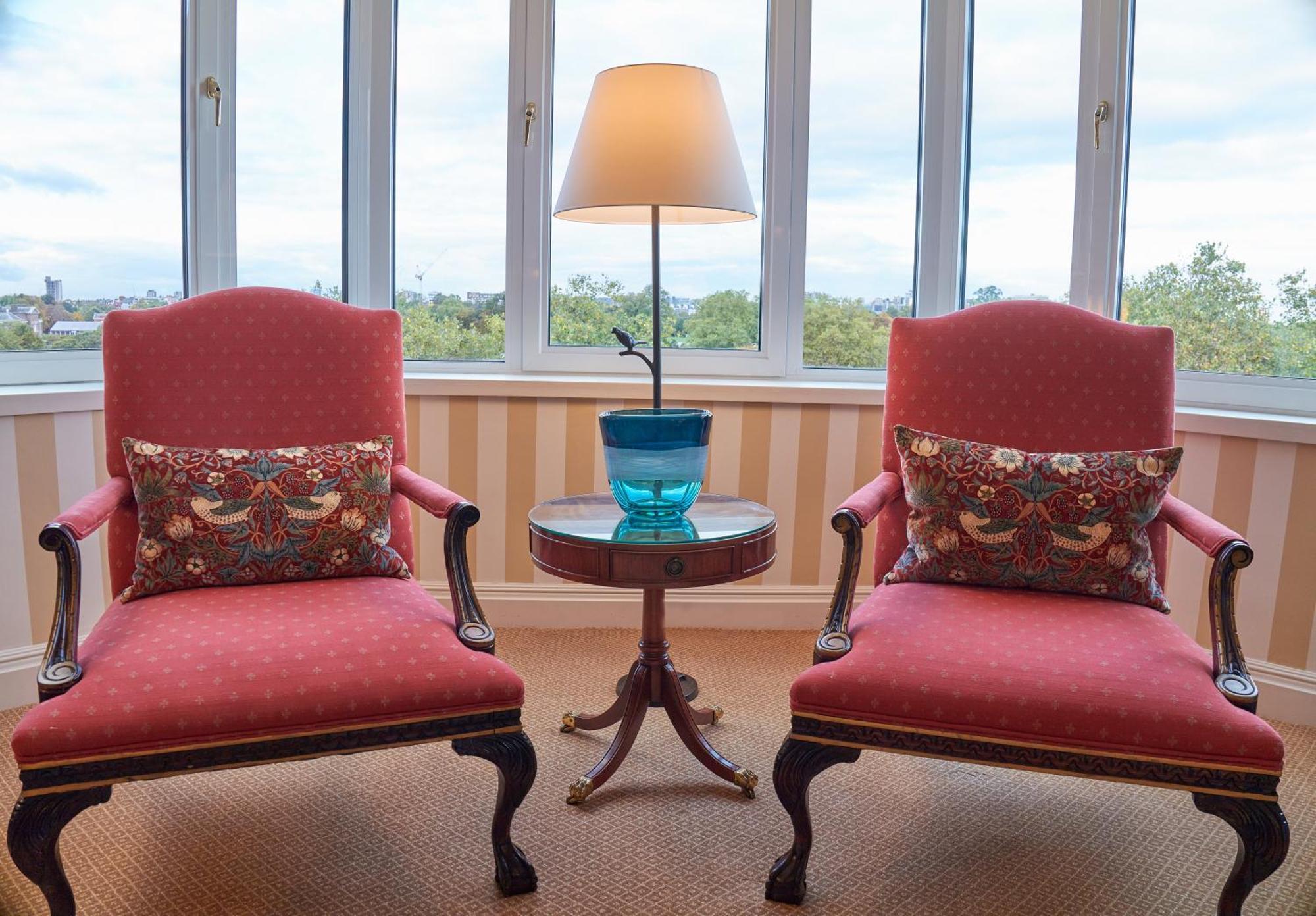 Cheval Thorney Court At Hyde Park Aparthotel London Bagian luar foto